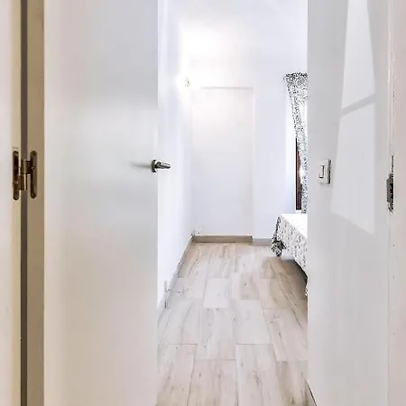 Apartamento Con Dos Dormitorios Cerca De Playa, En Playa De Las Amercias * 美洲海滩