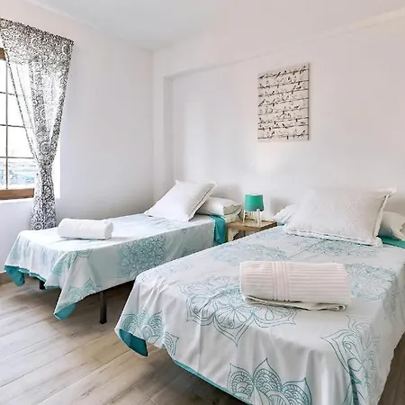 Apartamento Con Dos Dormitorios Cerca De Playa, En Playa De Las Amercias Apartment Playa de las Américas